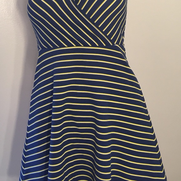 🌲Aeropostale XS Spaghetti Strap Striped Dress - Picture 2 of 5